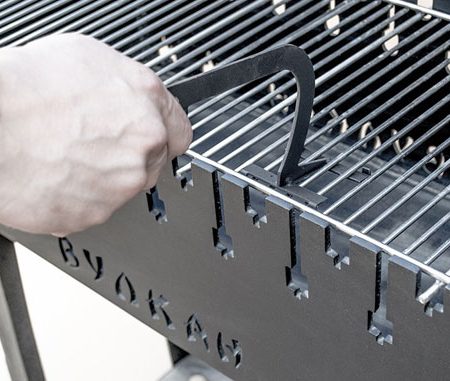 Купить мангал гриль в Минске. Широкий выбор моделей с крышкой.